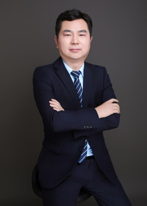 北京安徽企业商会理事 李凤举